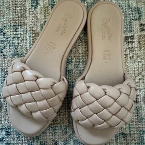 Seychelles Bellissima Braided Slide Sandals - Nude color SIZE 7